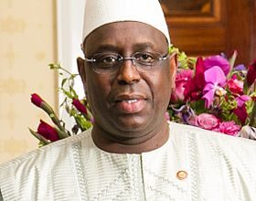 صورة الرئيس السينغالي ماكي صال يدخل الحجر الصحي