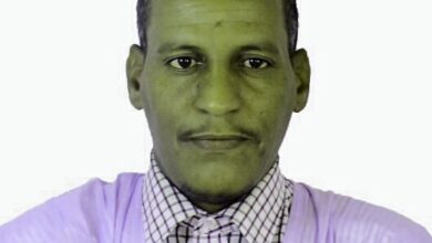 صورة كيفه ميديا تعزي أسرة أهل سيد يحي في أنضاوضه وهذه مرثية للشاعر أيوب النجاشي