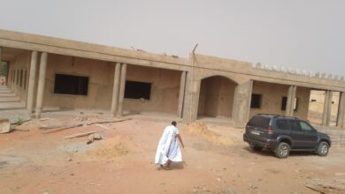 صورة كيفه / الأمين العام لوزارة الإسكان في زيارة لبعض المنشآت التابعة لقطاعه في ولاية لعصابه