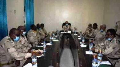 صورة قائد أركان الجيوش يحث العسكريين على الانضباط وعدم الانخراط في منصات التواصل الاجتماعي