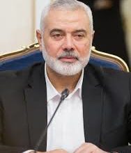 صورة إسماعيل هنيه يوجه برقية للرئيس ولد الغزواني (نص البرقية)