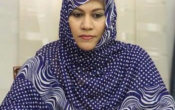 صورة وزيرة التجارة والصناعة التقليدية والسياحة تتوجه إلى دبي في زيارة عمل