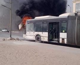 صورة شركة النقل العمومي تفتح تحقيقا حول حادثة إشتعال إحدى حافلاتها ( بيان )