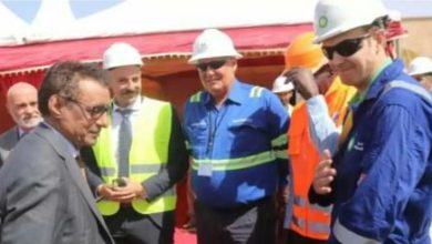 صورة بعض التجهيزات و المعدات المرتبطة بمشرع إستخراج الغاز تصل العاصمة نواكشوط