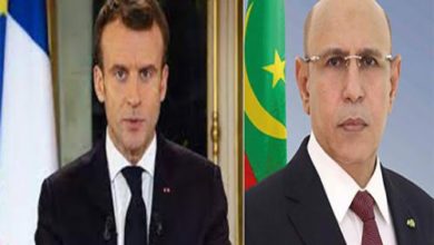 صورة ولد الغزواني يهنئ ماكرون بمناسبة إعادة إنتخابه