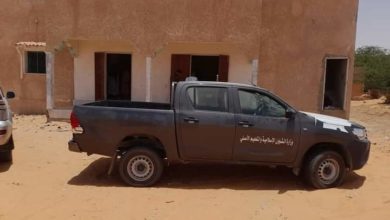صورة بعثة تابعة لوزارة الشؤون الإسلامية تزور مسجدا بحي دبي لإنتشاله من وضعية الإهمال