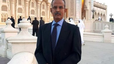 صورة الشاعر ناجي محمد الإمام يبدأ رحلة إستشفائية خارج البلد