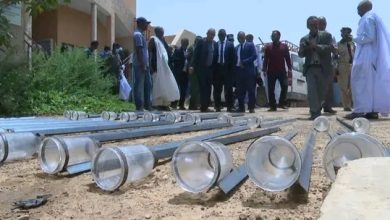 صورة مفوضية الأمن الغذائي توزع كمية من مقاييس الأمطار في مدينة بوكى 