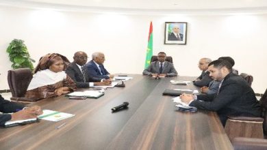 صورة الوزير الأول يترأس إجتماع اللجنة الوزارية المكلفة بالسدود 