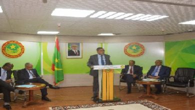 صورة وزير الثروة الحيوانية السيد إبراهيم فال ولد محمد الأمين : الحكومة بادرت مبكرا لتفادي الحرائق هذا العام 