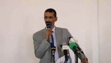 صورة رئيس ( الهابا  ) الحسين ولد مدو يحاضر حول الإعلام الجهوي من مدينة نواذيبو