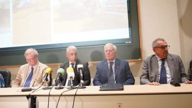 صورة وزير الصحة يشرف على الإفتتاح الرسمي لتكوين الوحدات التابعة لبرنامج المساعدة الطبية