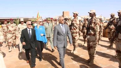 صورة وزير الدفاع الوطني يشرف على اختتام التمرين العسكري “فينكس” للقوات الخاصة