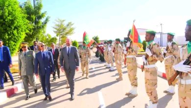 صورة رئيس المجلس الأوروبي يؤدي زيارة لكلية الدفاع لمجموعة دول الساحل الخمس