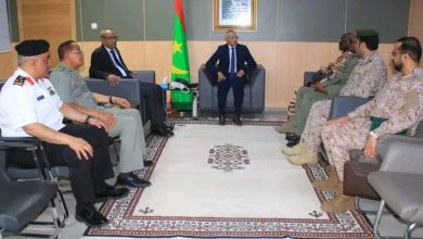 صورة وزير الدفاع الوطني يستقبل مدير إدارة التعاون السعودي