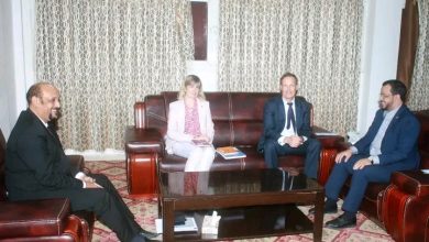 صورة وزير الشؤون الإسلامية يجري مباحثات مع السفير رئيس مندوبية الإتحاد الأروبي