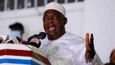 صورة غامبيا /  اتهام 8 عسكريين بالخيانة بعد محاولة إنقلابية فاشلة