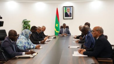 صورة اللجنة المكلفة بمتابعة كوفيد تجتمع تحت رئاسة الوزير الأول 