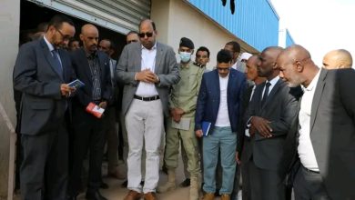 صورة وزير التنمية الحيوانية يزور بعض المصالح التابعة لقطاعه في الحوض الشرقي