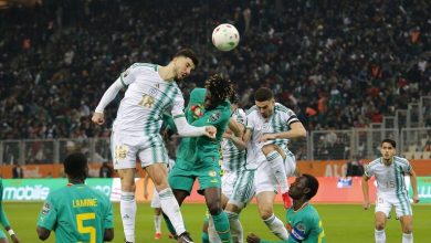 صورة تتويج المننخب السينغالي ببطولة إفريقيا للمحليين 