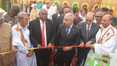 صورة وزير الصحة يشرف على تدشين عشرين آلية لتصفية الكلى بمستشفى الصداقة