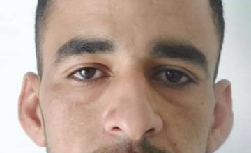 صورة وزير الدفاع الوطني يعزي في وفاة الدركي الشهيد المصطفى ولد الخضير