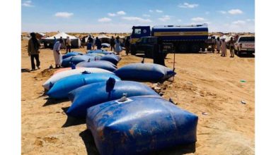 صورة شركة معادن موريتانيا توزع 140 طنا من مياه الشرب على المنقبين في منطقة التماية