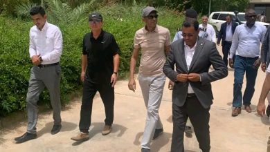 صورة نواكشوط/ وزير التنمية الحيوانية يزور مركز اديني للتكوين حول تقنيات الإنتاج الحيواني