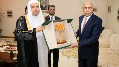 صورة نواكشوط/ رئيس الجمهورية يستقبل الأمين العام لرابطة العالم الإسلامي بقصر المؤتمرات