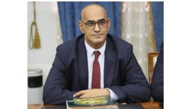 صورة وزير البترول يغادر إلى أبوظبي للمشاركة في مؤتمر البترول بدولة الإمارات