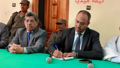صورة كيفه/ والي لعصابه يترأس اجتماعا للتحسيس حول مخطط مدينة كيفه