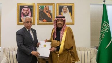 صورة المختار ولد داهي يقدم أوراق اعتماده سفيراً لموريتانيا لدى العربية السعودية