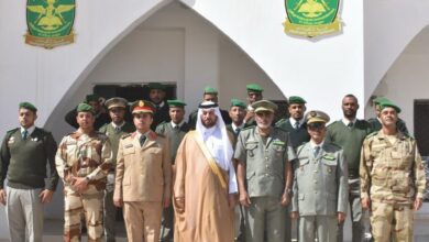 صورة السفير السعودي بموريتانيا يؤدي زيارة لكليتي الوطنية للقيادة والأركان والدفاع⁩ التابعة لمجموعة الساحل “G5″في نواكشوط.