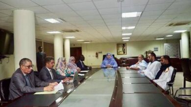 صورة وزارة التجارة تحدد أسعار الدجاج المستورد بالتشاور مع الفاعلين في القطاع