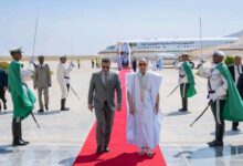 صورة رئيس الجمهورية يعود إلى العاصمة نواكشوط بععد زيارته لولاية الحوض الشرقي