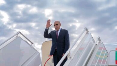 صورة رئيس الجمهورية يتوجه إلى مدينة ازويرات لإطلاق حزمة من المشاريع و تدشين أخرى