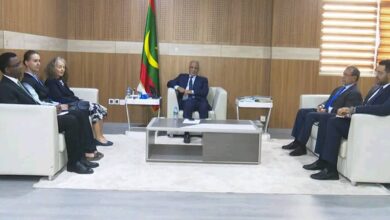 صورة رئيس الجمعية الوطنية يستقبل في مكتبه المنسقة المقيمة لمنظمة الأمم المتحدة