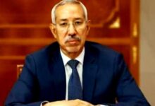 صورة وزير الدفاع الوطني السيد حننه ولد سيدي يتوجه إلى المملكة الإسبانية في زيارة عمل 