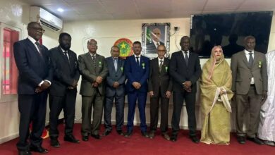 صورة وزيرة التربية وإصلاح النظام التعليمي توشح عددا من موظفي قطاعها ( قائمة التوشيحات )