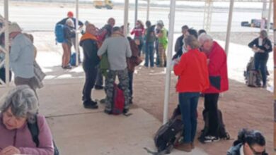 صورة أطار/ وصول الرحلة السياحية الثامنة إلى مطار أطار الدولي قادمة من باريس ضمن الموسم السياحي لهذا العام 