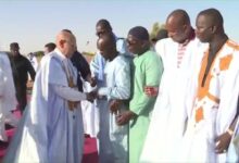 صورة استقبال شعبي حاشد لرئيس الجمهورية السيد محمد ولد الشيخ الغزواني في مدينة كيهيدي 