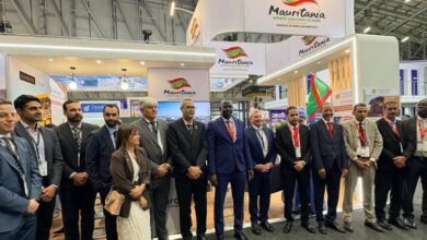 صورة الأمين العام لوزارة المعادن و الصناعة يشرف على افتتاح جناح موريتانيا في معرض “إندابا” للتعدين الإفريقي 