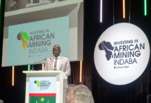 صورة مداخلة الأمين العام لوزارة المعادن و الصناعة السيد أبات مدو بلال في مؤتمر الاستثمار في التعدين الإفريقي المقام بدولة جنوب افريقيا ( فيديو. )