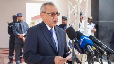 صورة وزارة الداخلية و للامركزية تحظر على المنمين الانتجاع داخل الأراضي المالية ( بيان ) 