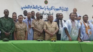 صورة والي الحوض الغربي السيد محمد أحمد مولود يشرف على حفل اختتام السنة الدراسية