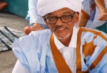 صورة كيفه/ عمدة بلدية الملكه السيد باب ولد عبيد يبشر ساكنة قرية شنقيط، بتوجه الحفارة هذا المساء إلى القرية لمباشرة عملية الحفر