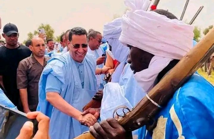 لبراكنه/ الوزير الأول المختار ولد أجاي يعود إلى مسقط رأسه عودة الإنسان البسيط وسط احتفال عفوي من الأهالي